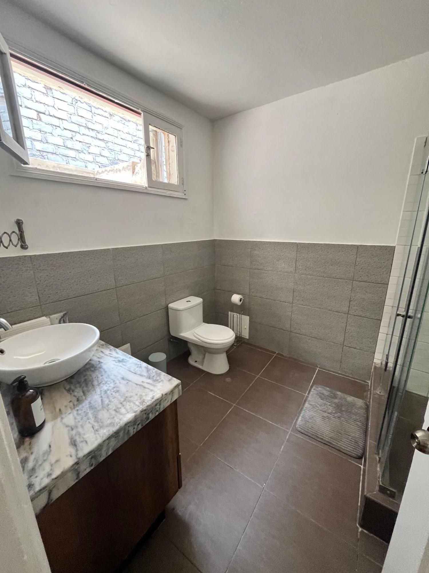 Homestay Acacias 1 *