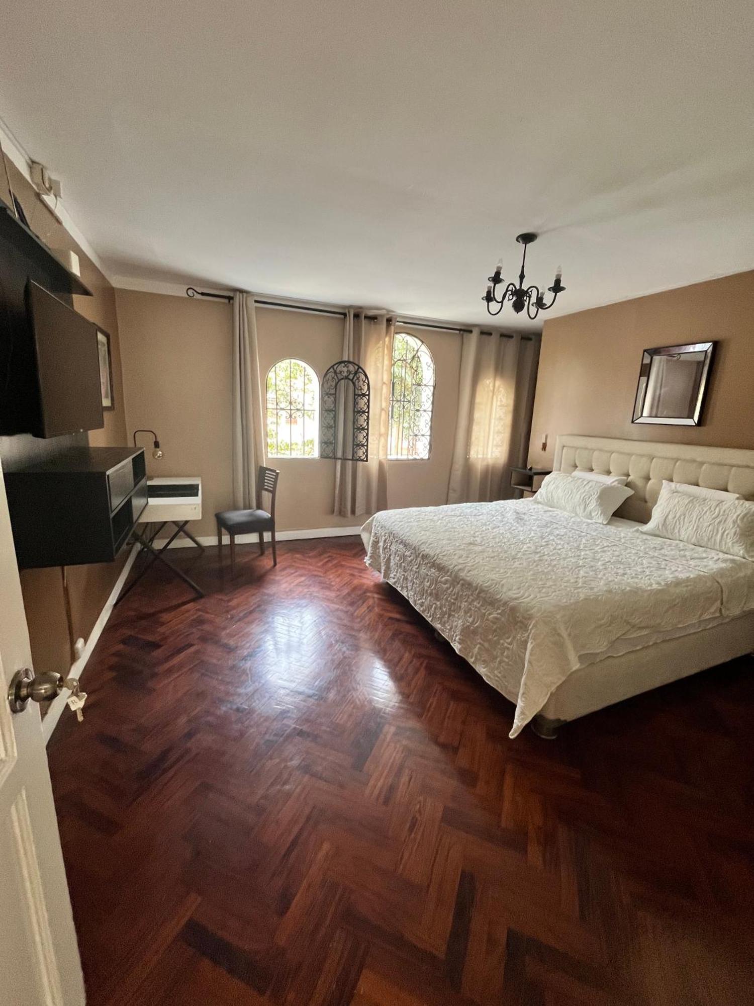 Homestay Acacias 1 *